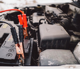 ESKA bietet die passenden Kleinstsicherungen, NH-Sicherungen für die Absicherung von Batterien.